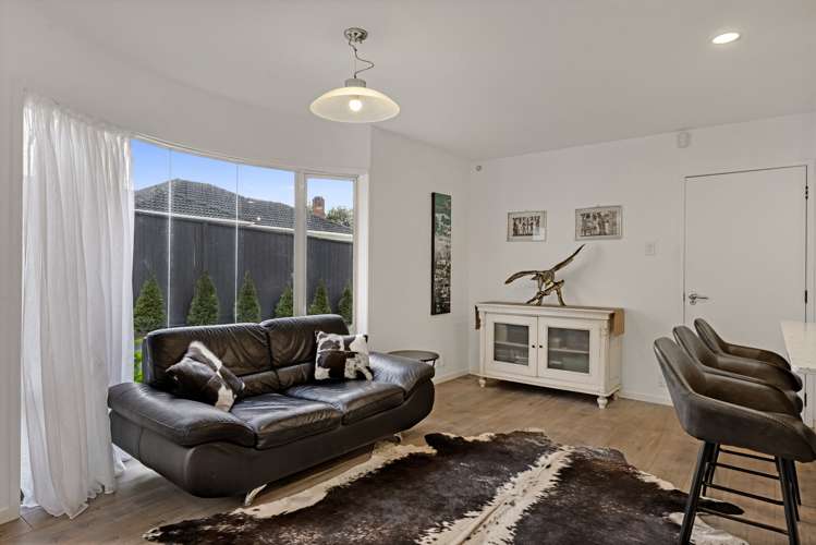 1b Adrienne Place Onehunga_6