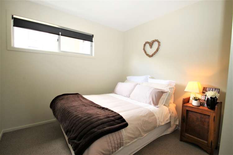 9 Thomson Street Green Island_12