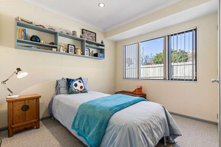 15 Tington Avenue Wattle Downs_14