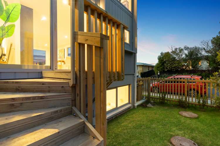 26C Trojan Crescent New Lynn_26