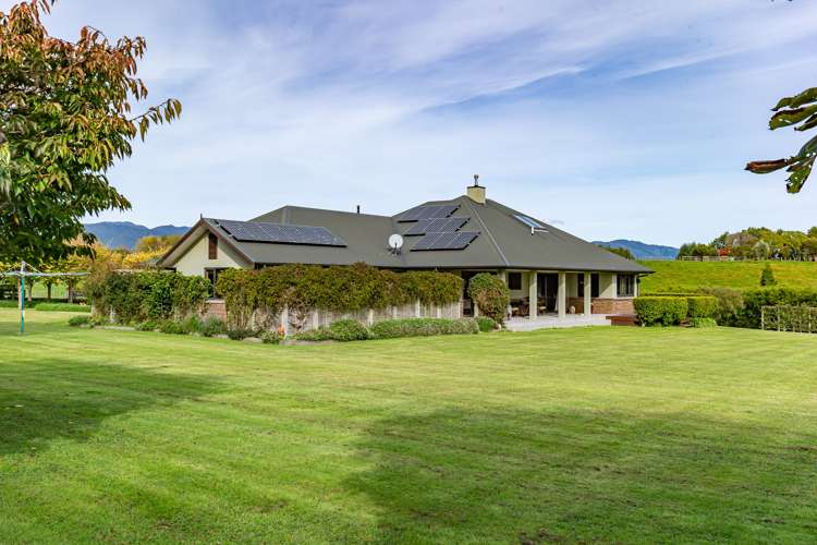 22 Waipuna Grove Levin_19
