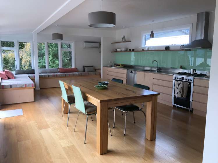 8 Moerangi Street Broad Bay_5