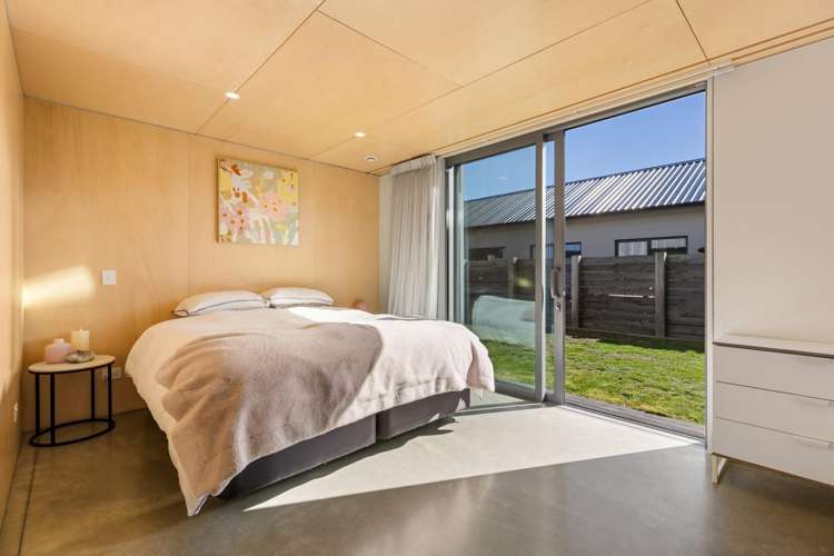 6 Pounamu Avenue Albert Town_15
