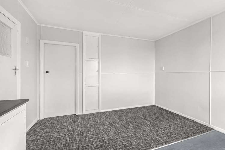 12 McGuire Street Hawera_9