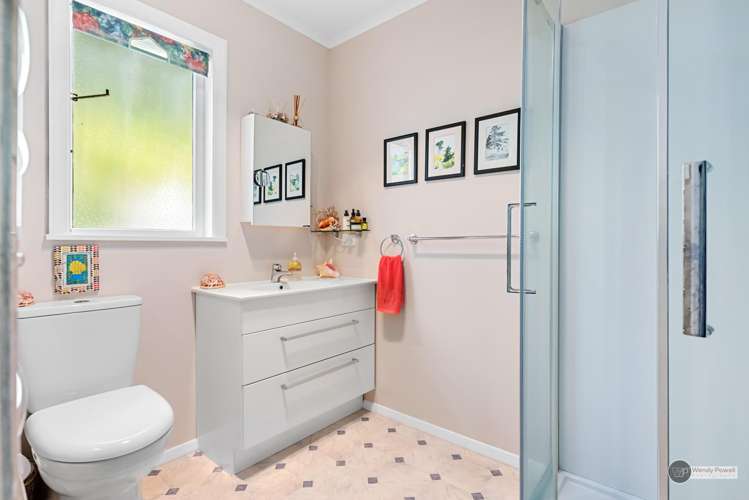 52 Elmslie Road Pinehaven_12