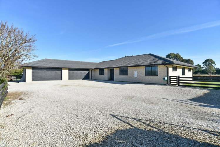 77 Bridge Road Fernside_34