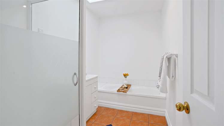 43 Parade Court Addington_12