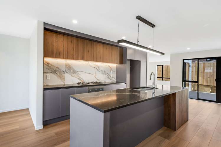 35C Toroa Street Torbay_16