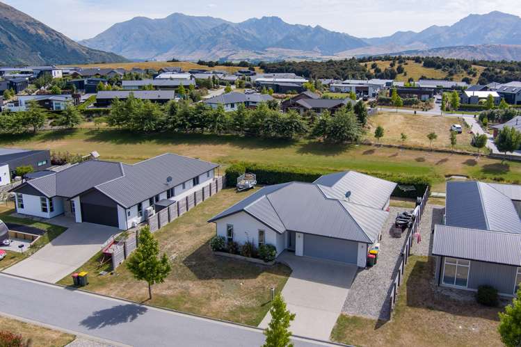 7 Sunnyside Lane Wanaka_19