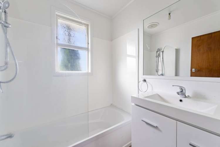 11 Canberra Place Bellevue_10