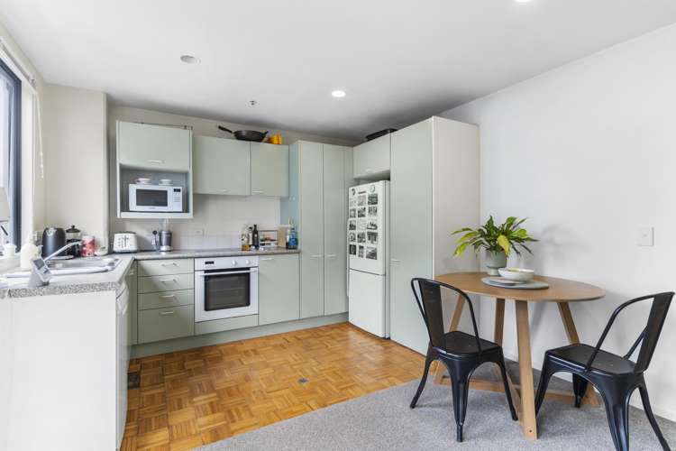 2F/15 Blake Street Ponsonby_3