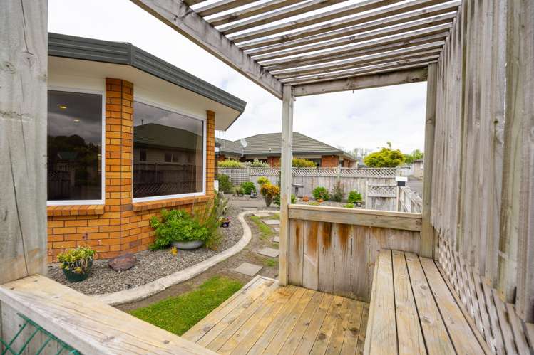 2 Perreau Court Feilding_8