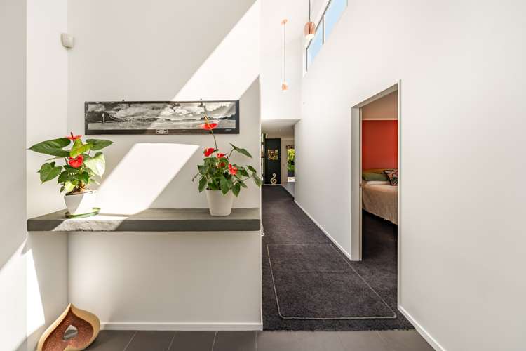 8a Whitehouse Road Titahi Bay_5