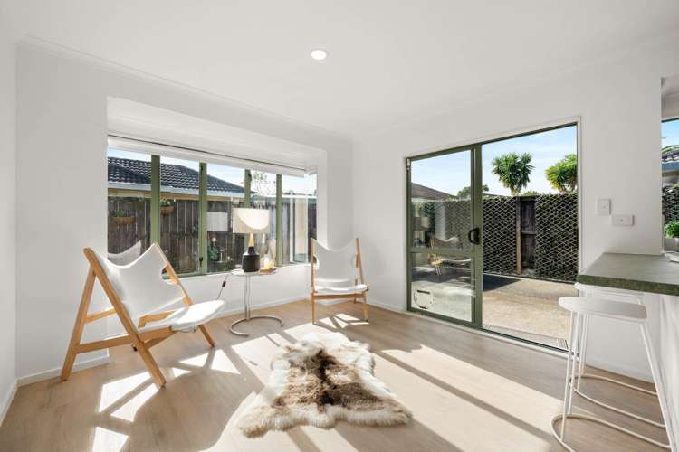 70 Armoy Drive_4