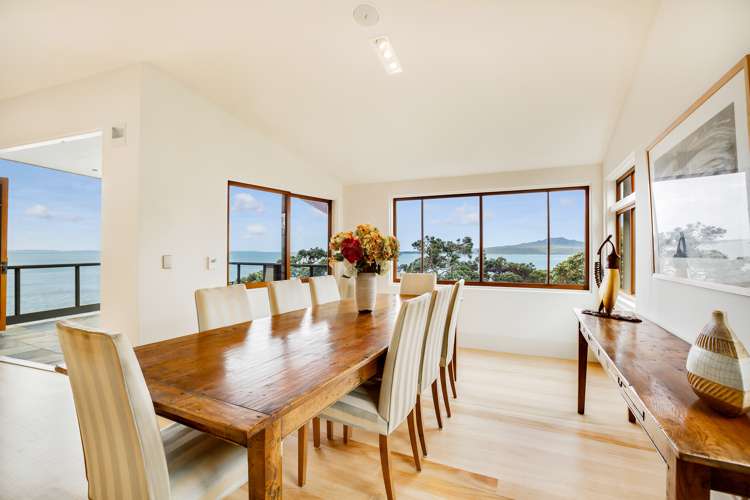 16 Seacliffe Avenue Belmont_14