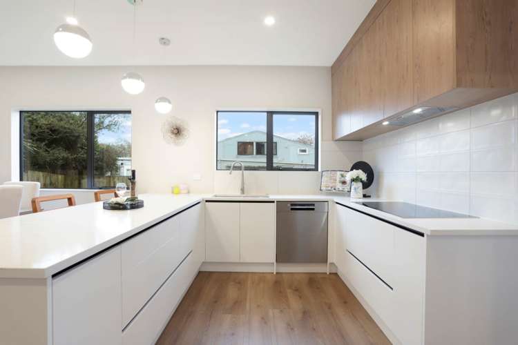 25a Peachgrove Road Te Atatu Peninsula_7