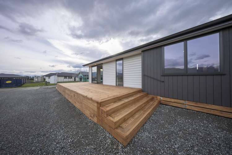 21 Tukare Loop Te Anau_20