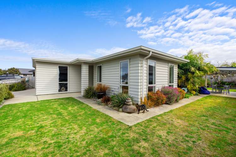 2 Raiha Street Papamoa_11