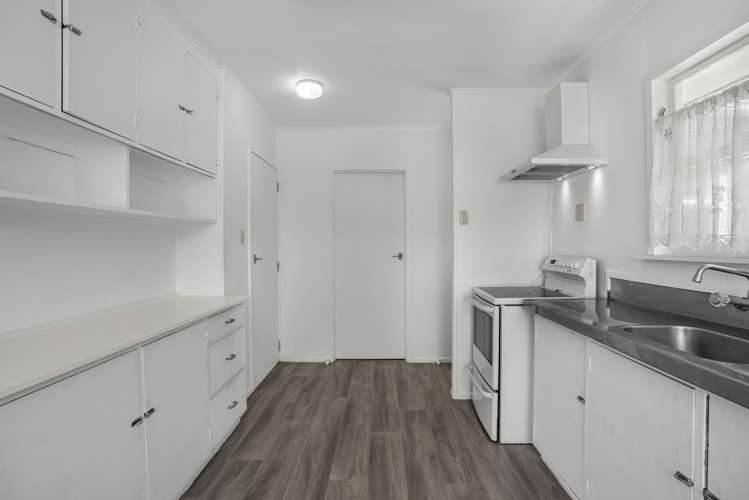 7 Hamstead Street Wainuiomata_8