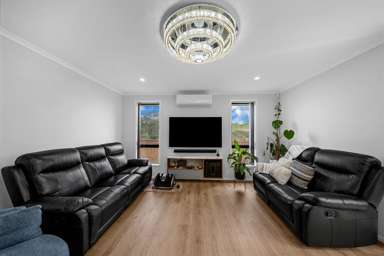 124 Harriet Johnston Drive_1