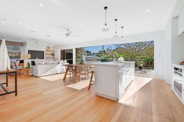 9 Laurence Street Manly_4