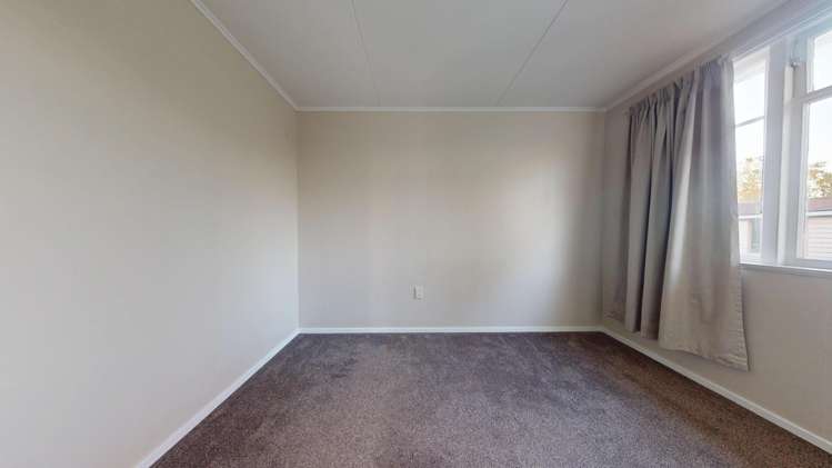 11 Otore Street 1214_11