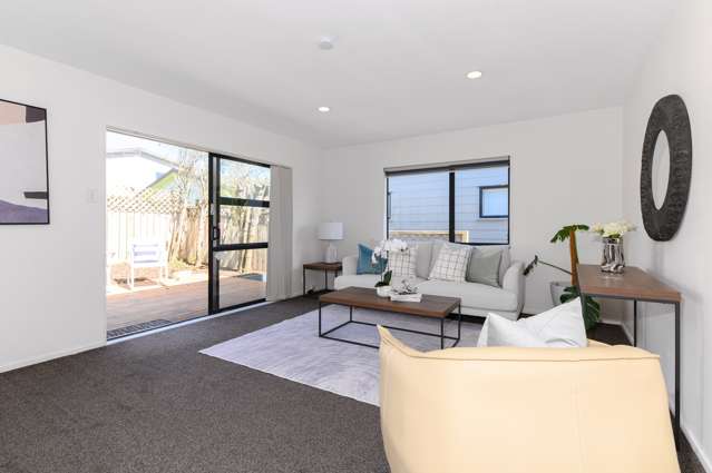 89B Trias Road Totara Vale_4