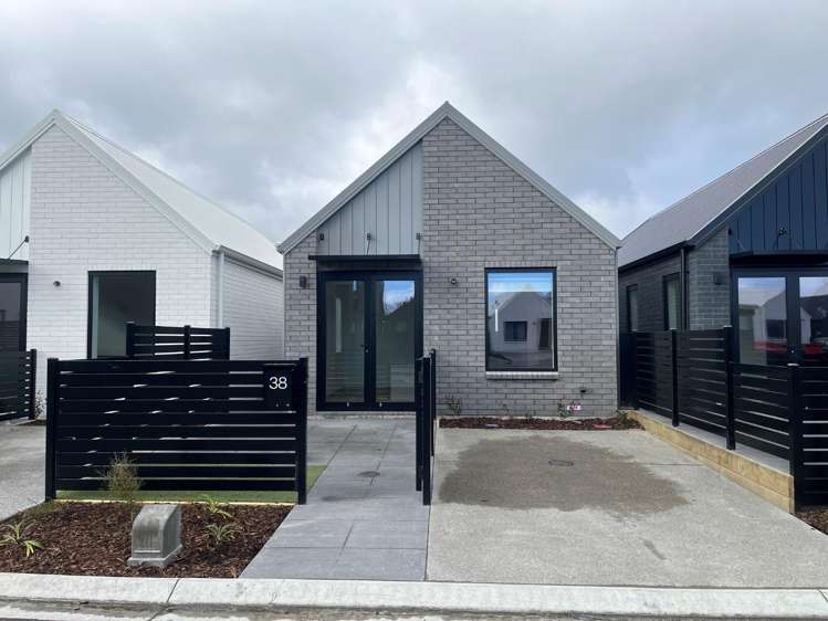 38/160 Mazengarb Road 10587_0