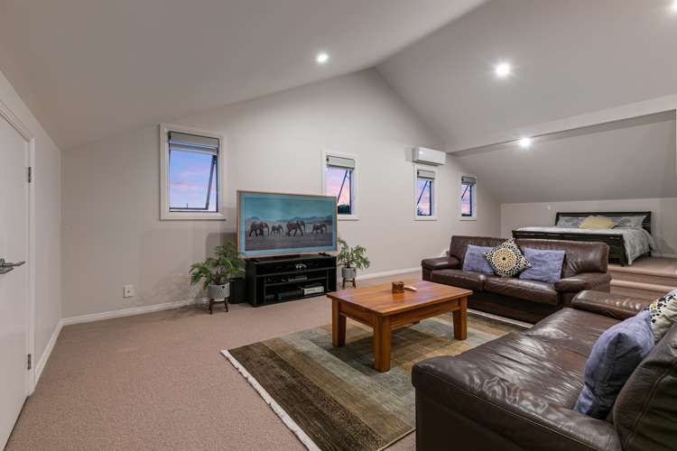 4 Traffic Road Greenhithe_24