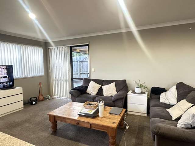 8a Wilkinson Avenue Kamo West_3