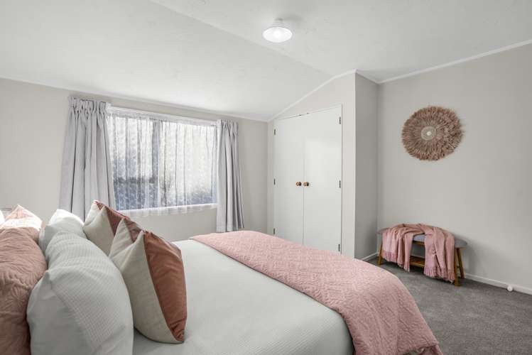 18 Enfield Street Wainuiomata_10