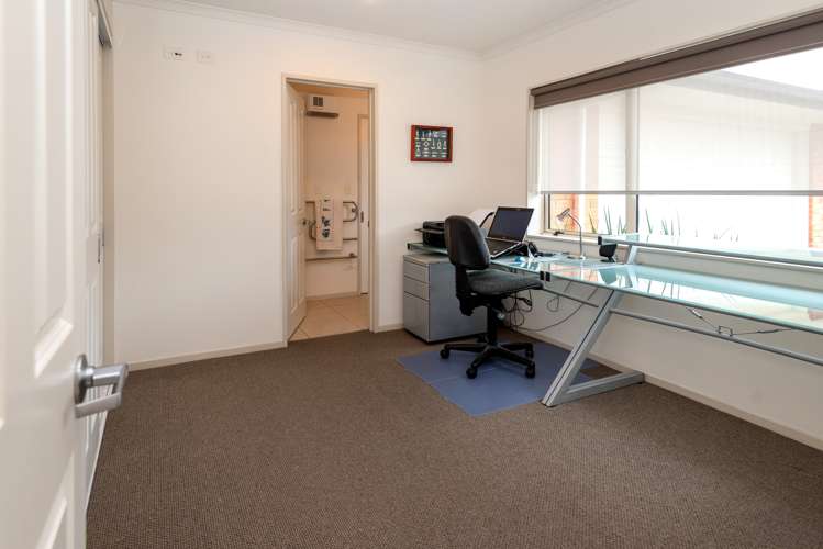 7 Columbia Crescent Beachlands_24