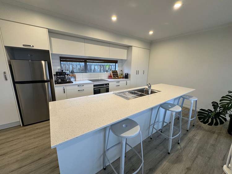 44 William Dawson Crescent Wigram_3