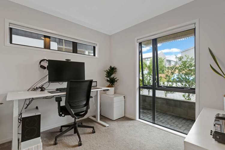 5 Awamarino Way Westgate_13