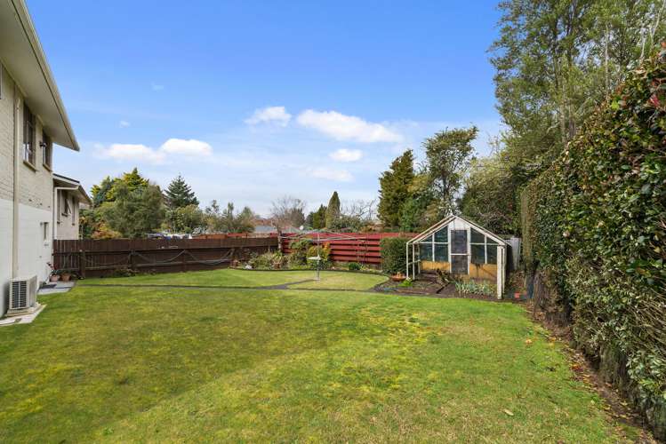 17b Campbell Place Pukehangi_5