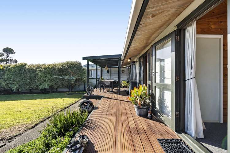 38 Hume Street Waitara_0