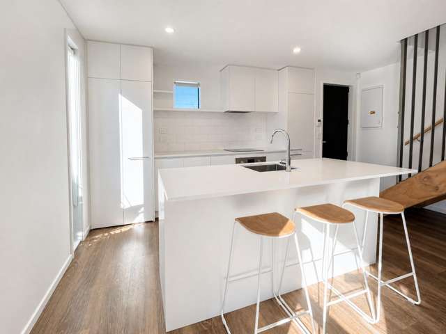 1/23 Hills Road 1434_2