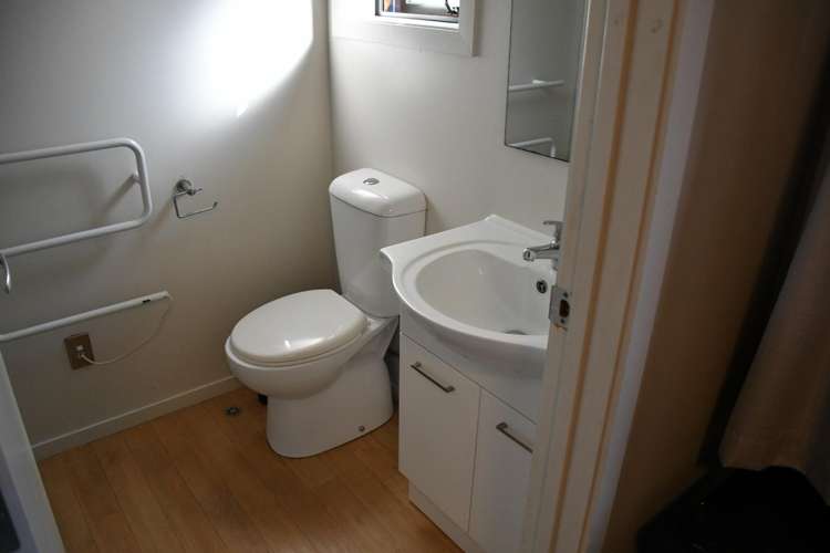 1/27 Hogan Street 1074_6