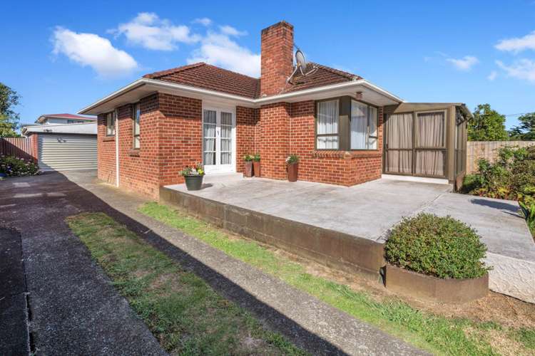 8 Gardiner Grove Mangere East_5