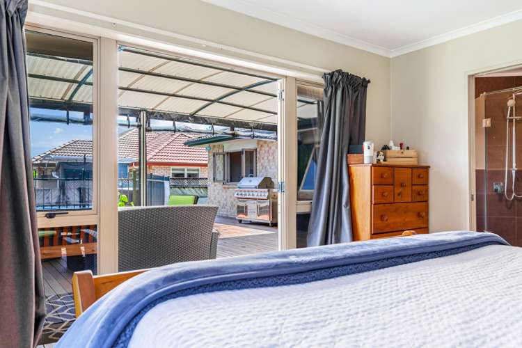 14 Semillon Avenue Henderson_11