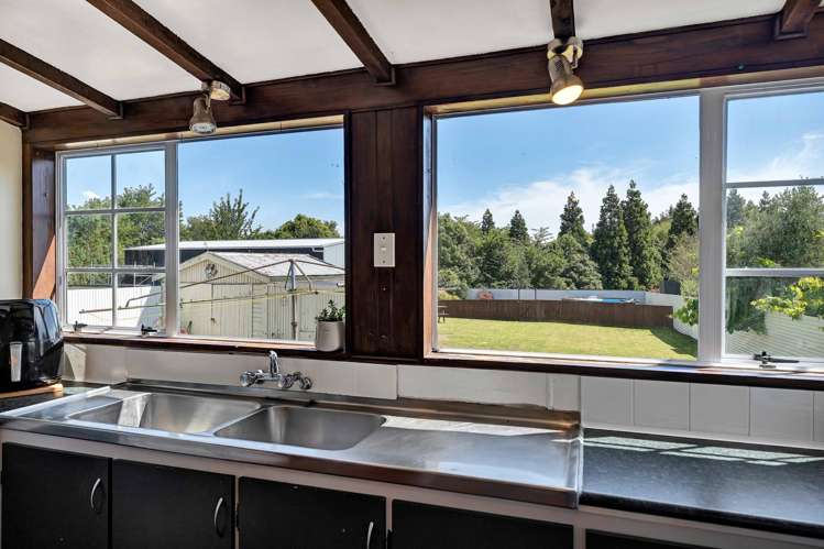 80 Fenton Street Stratford_10