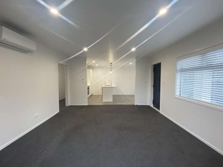 7 Forest Glen Orewa_5