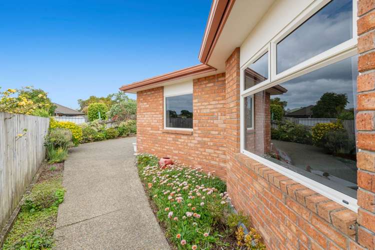 36 Elan Place Stanmore Bay_17