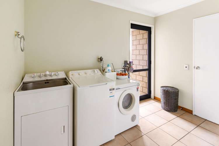 9 Alpine Close Marchwiel_20