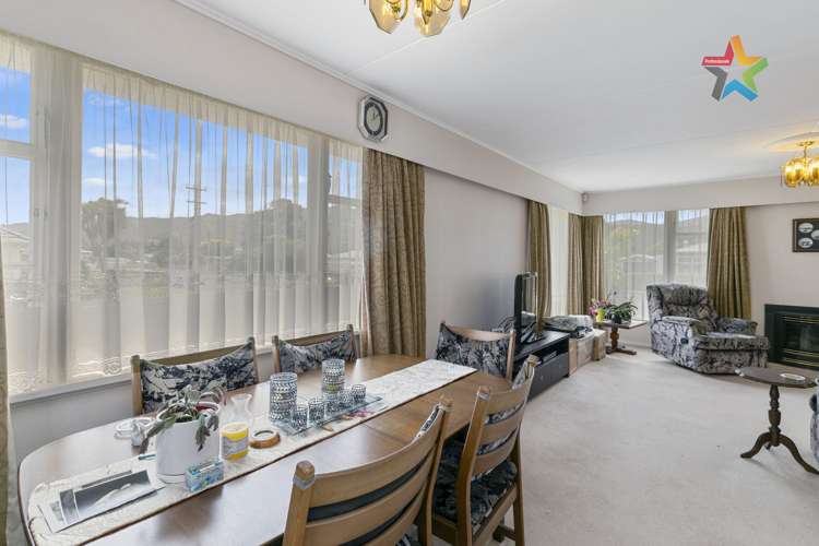 8 Reading Street Wainuiomata_6