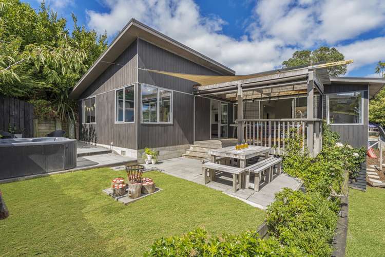 129f Rangatira Road Beach Haven_16