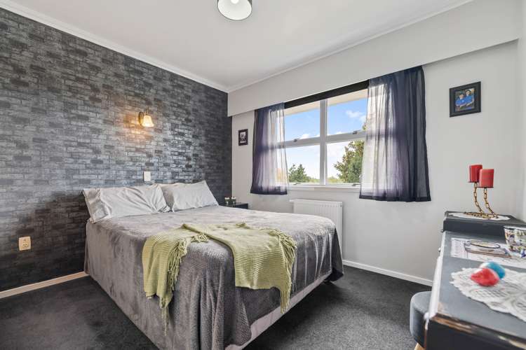 329 Cobham Drive Hillcrest_12