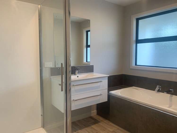 93A McMurdo Street 10001_3