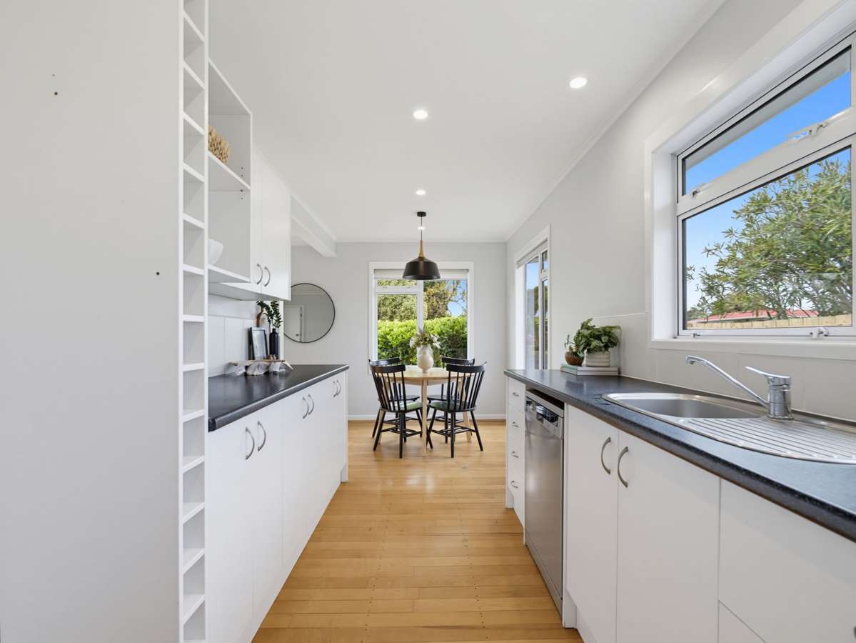 249 Queen Street_5