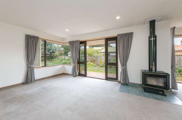 39 Malthouse Crescent Brightwater_16